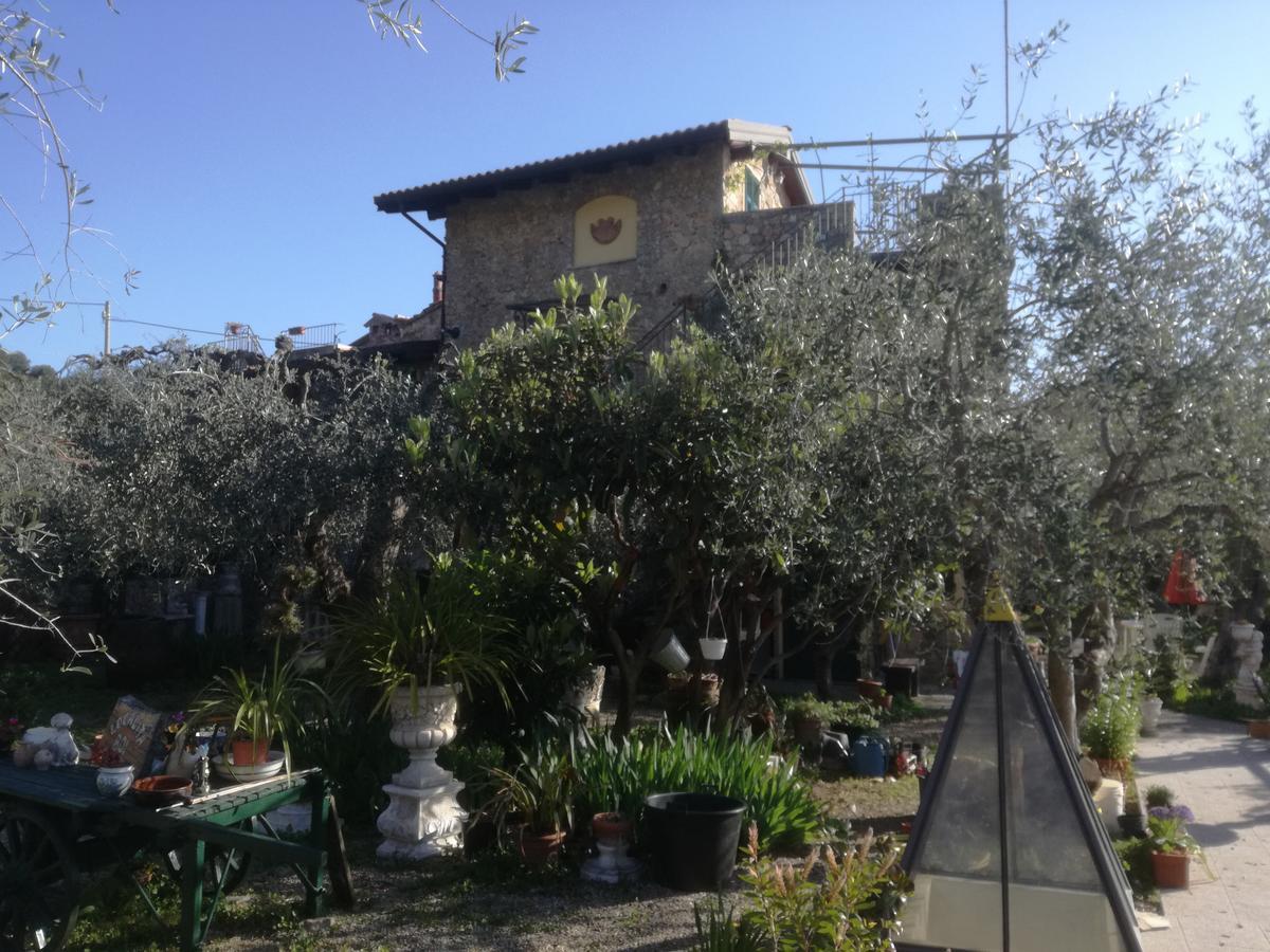 Locanda Dei Boi Ventimiglia Esterno foto